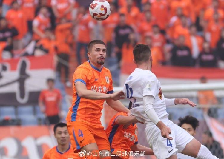 包含梦幻般比赛，中超巅峰冠军之争如约而至的词条